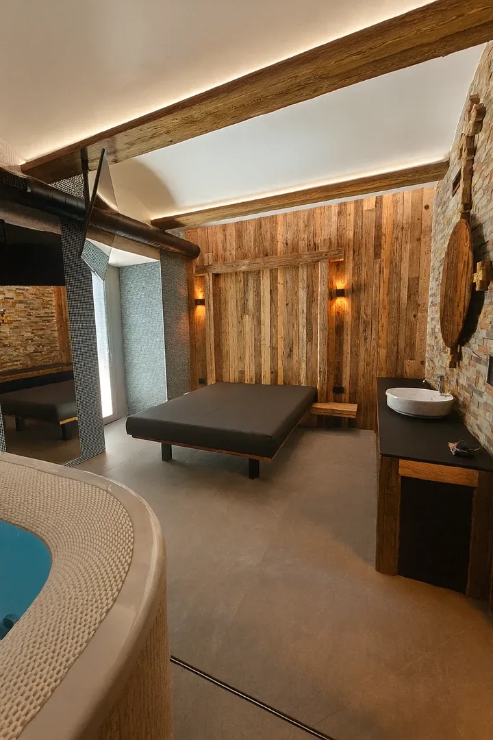 Wellness zóna Rustical v AWAM